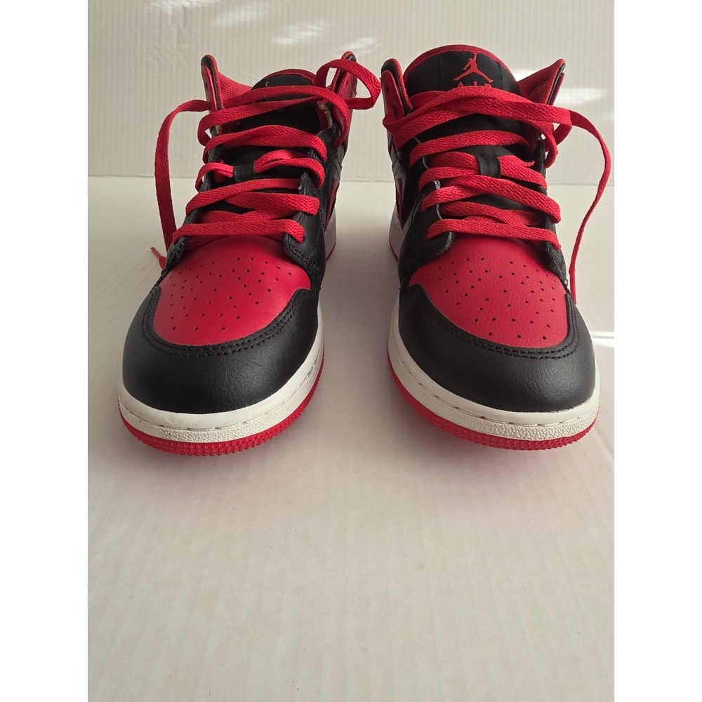 Nike Air Jordan 1 Mid Youth Size 6.5Y Black Red Sneakers DQ8423-060 - Picture 9 of 14